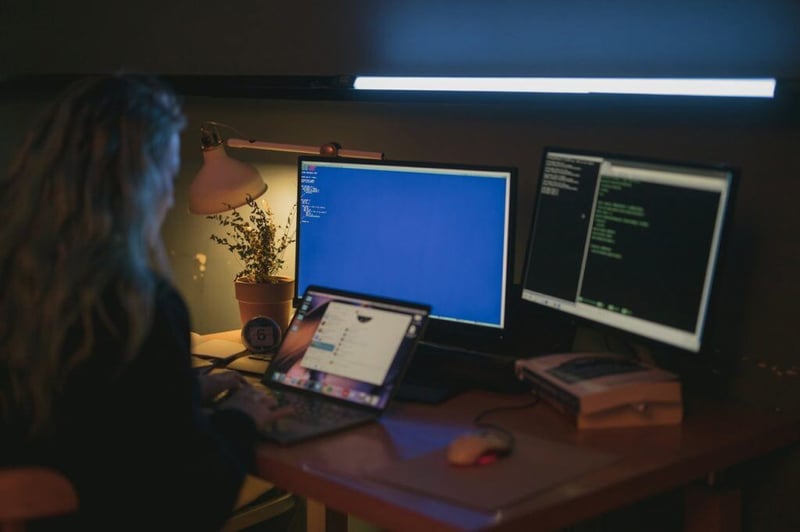 woman at computers